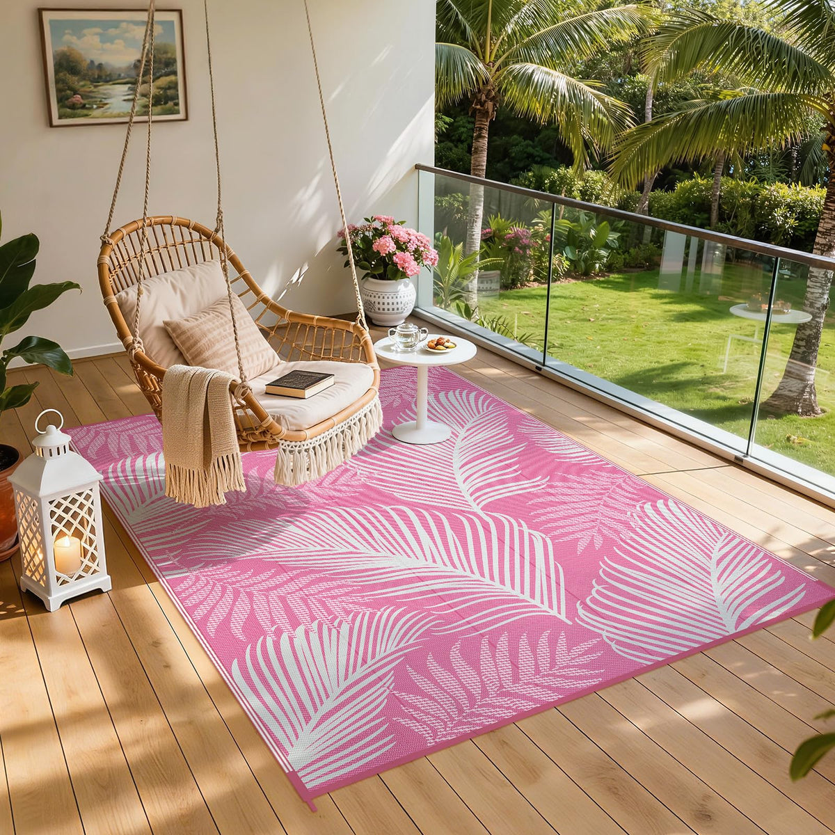 Pauwer versatile rug fits patio, deck, RV, and beach trips