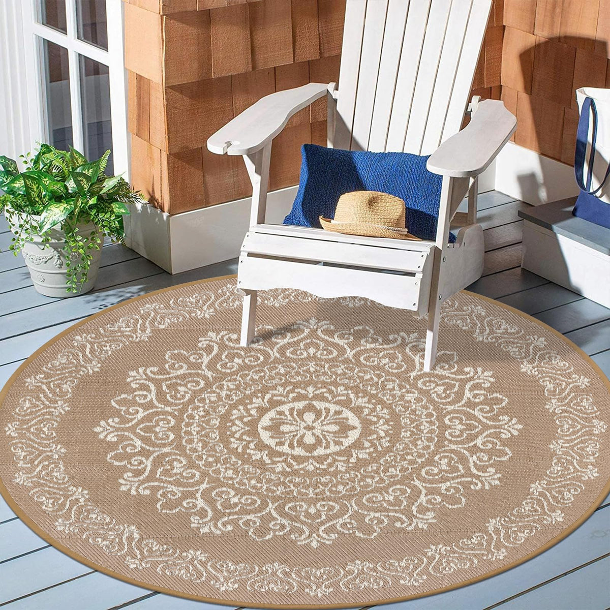 Pauwer UV-coated colors stay vibrant under sun exposure