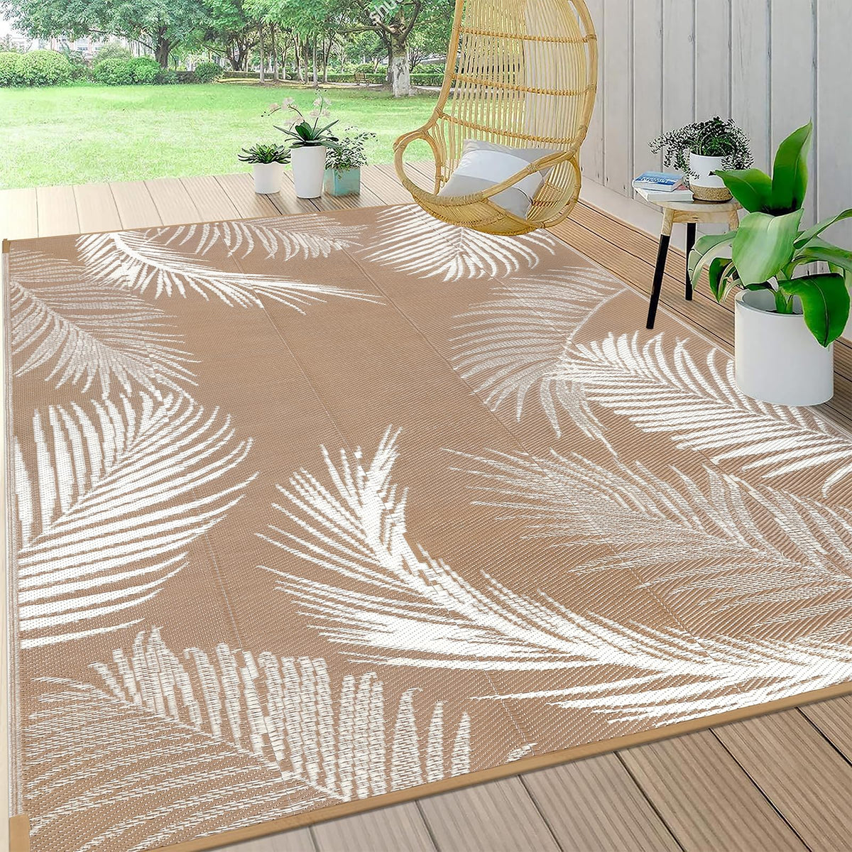 Pauwer waterproof outdoor rug leaf pattern top view for patio durability.