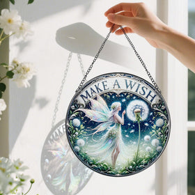 Pauyadu 8-inch diamond glass frame suncatcher highlights vivid pattern details.