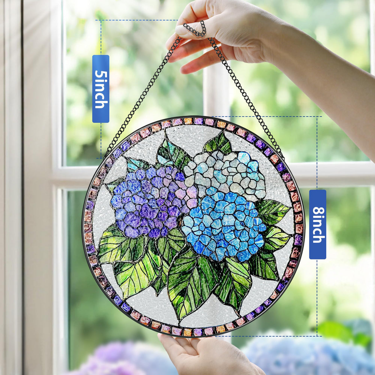 Pauyadu diamond glass suncatcher brightens spaces with rainbow-like reflections