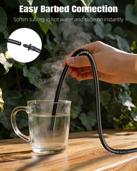 Pawfly weather-resistant polyethylene tubing withstands sun and temperature changes.