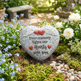 Pechpell pet memory stone to honor a beloved cat or dog in the garden