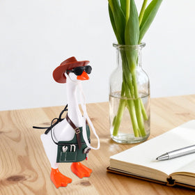 Penitue mini shovel accessory for plant-inspired desk decor.