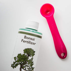 Perfect Plants Liquid Bonsai Fertilizer resealable bottle keeps potency between uses.