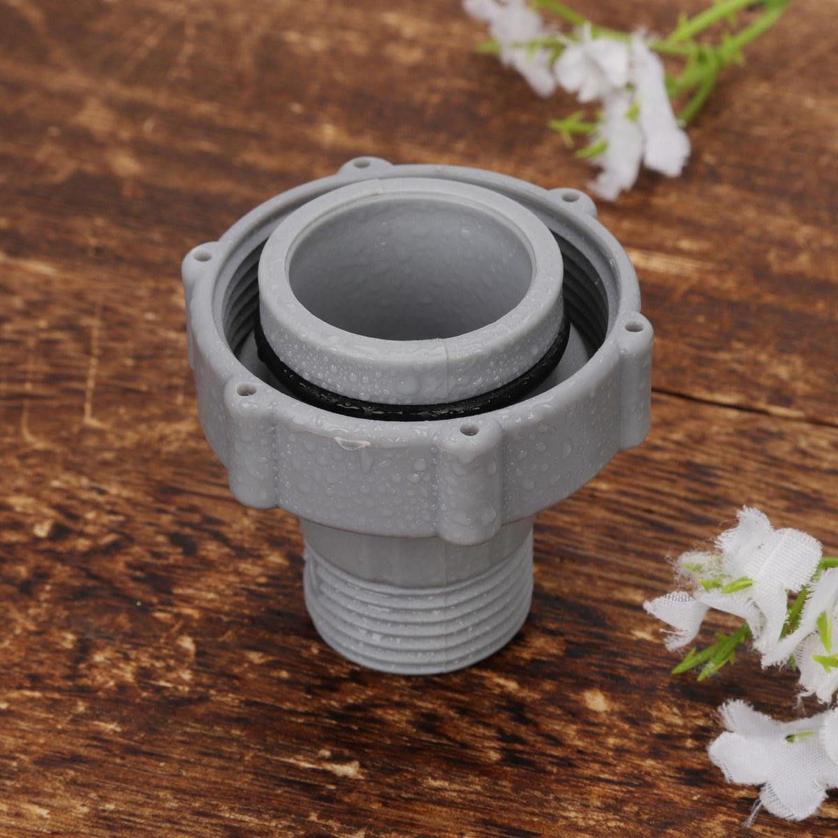 PEUTIER garden hose adapter with 3/4-inch thread for versatile setup