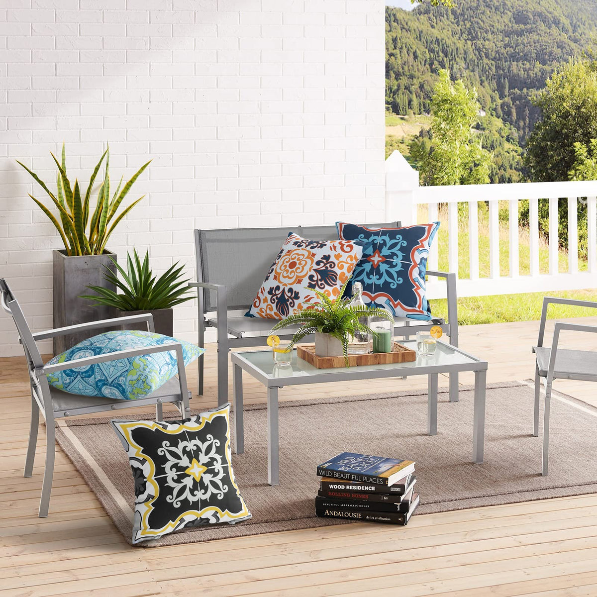 Phantoscope outdoor pillow covers are machine washable for easy care.