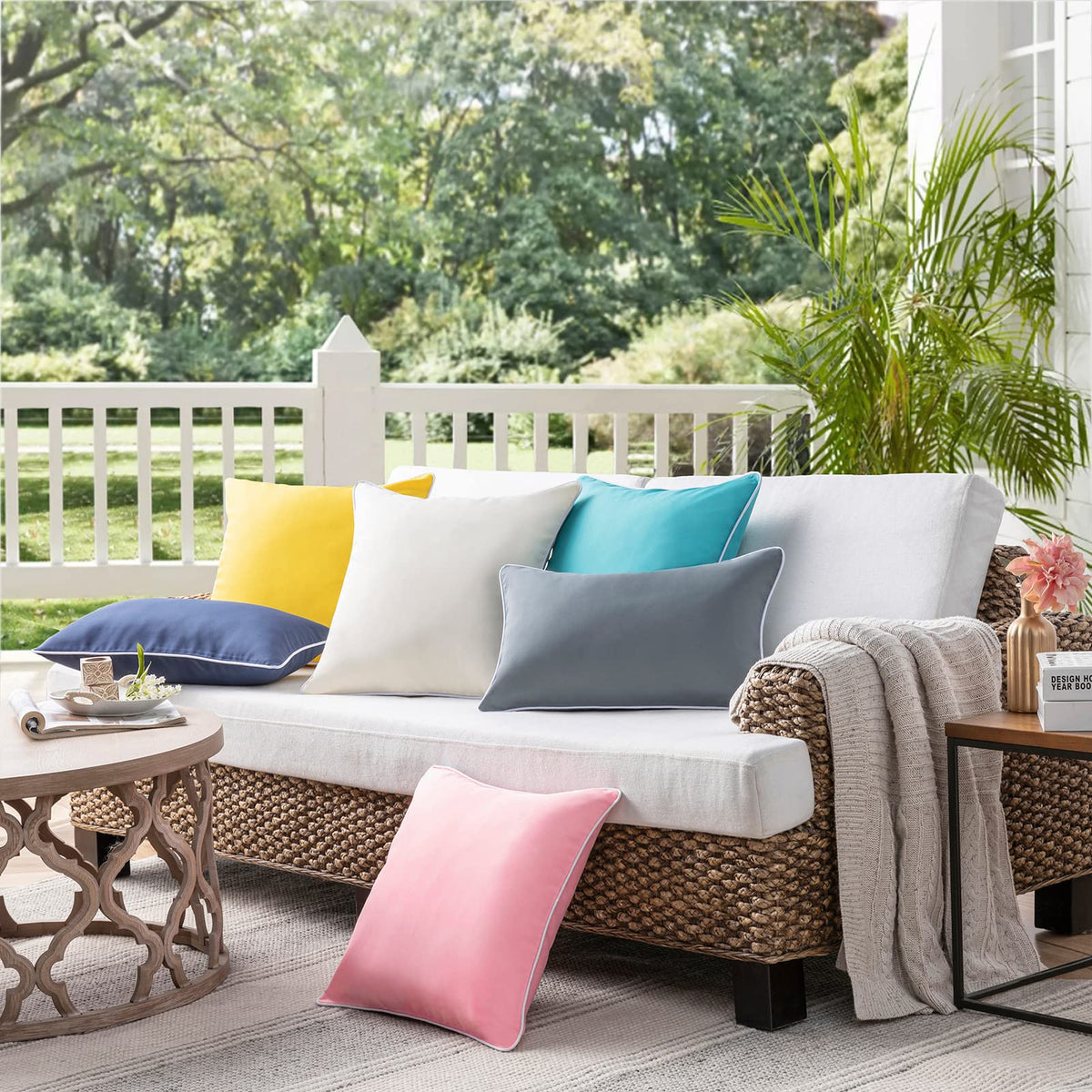 Phantoscope fade-resistant fabric maintains color after sun exposure.