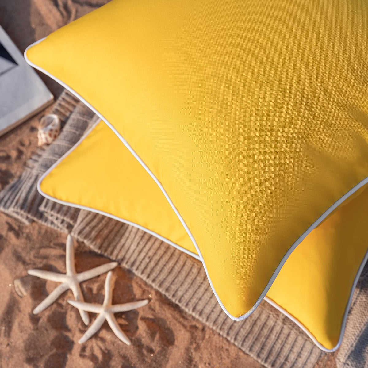 Phantoscope waterproof yellow pillow cover 18x18 for indoor and outdoor use