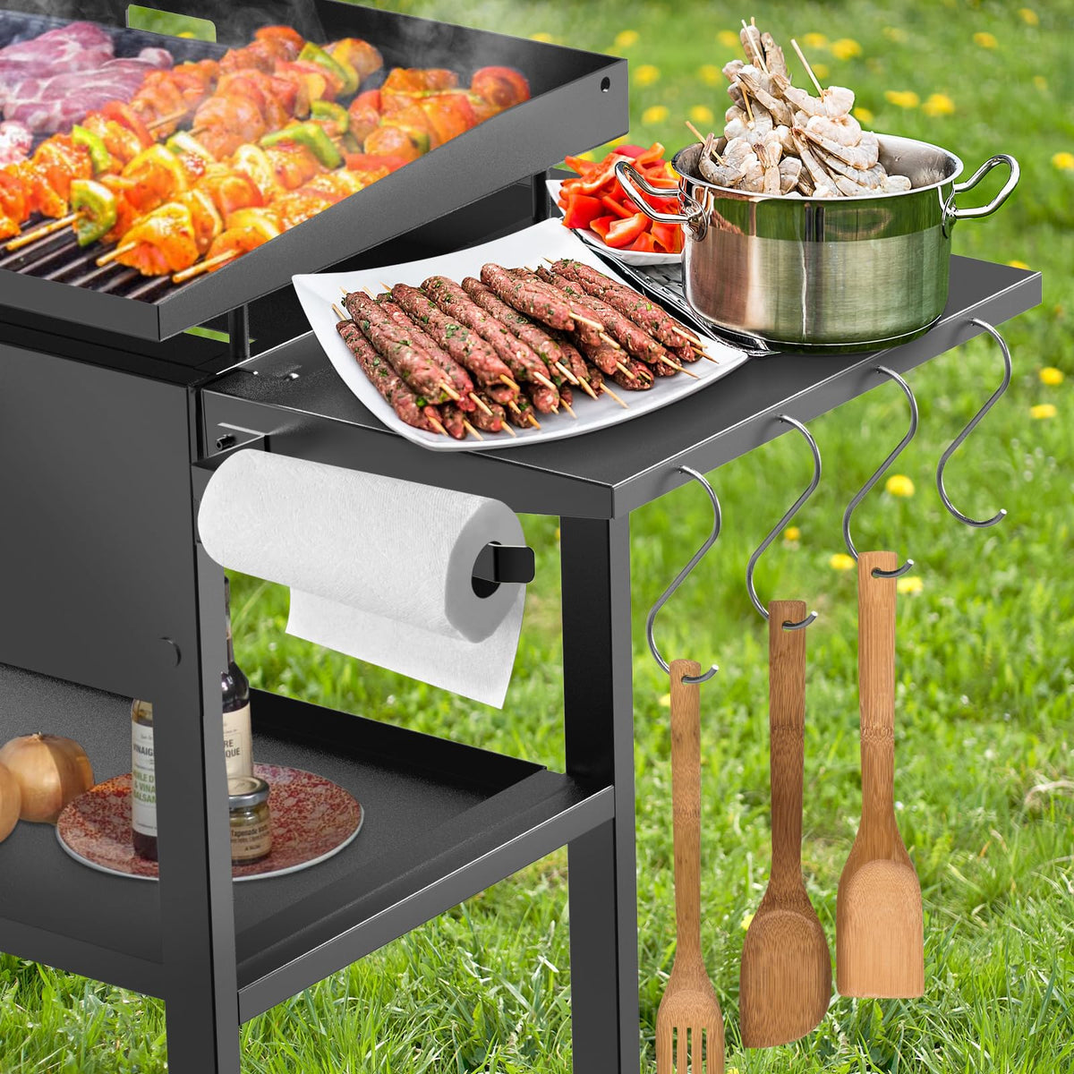 PHYESUVIN organization with four hooks for towels and grilling tools.