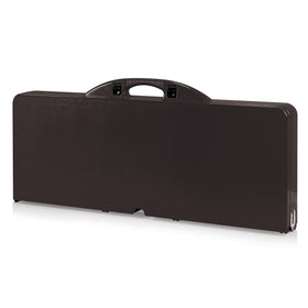 PICNIC TIME Oniva bench seats provide stable seating for four on sandy or grassy surfaces.