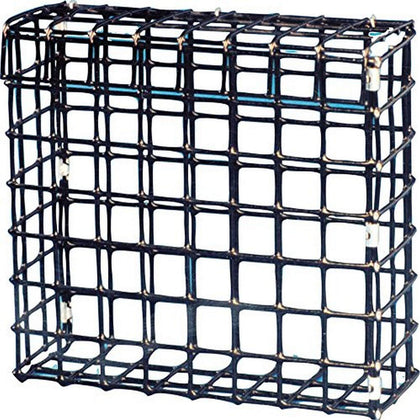 Pine Tree Farms 1451 wire feeder for large cake stabilizes layers and streamlines assembly