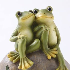 Pipilily garden frog statue makes a thoughtful gift for gardeners.