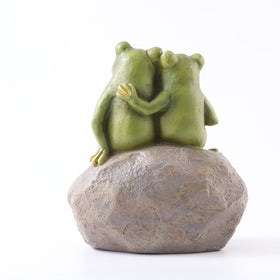 Pipilily weatherproof frog ornament designed for year-round display.