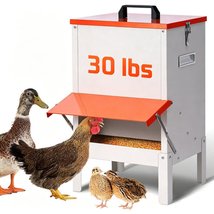 PKNYBZH 30lb outdoor feeder with gravity mechanism for steady flock access.