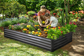 Plant & Plot 3-year warranty offers long-term confidence for the raised bed.