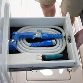 Pocket Hose Marine 10-pattern sprayer for versatile rinsing aboard