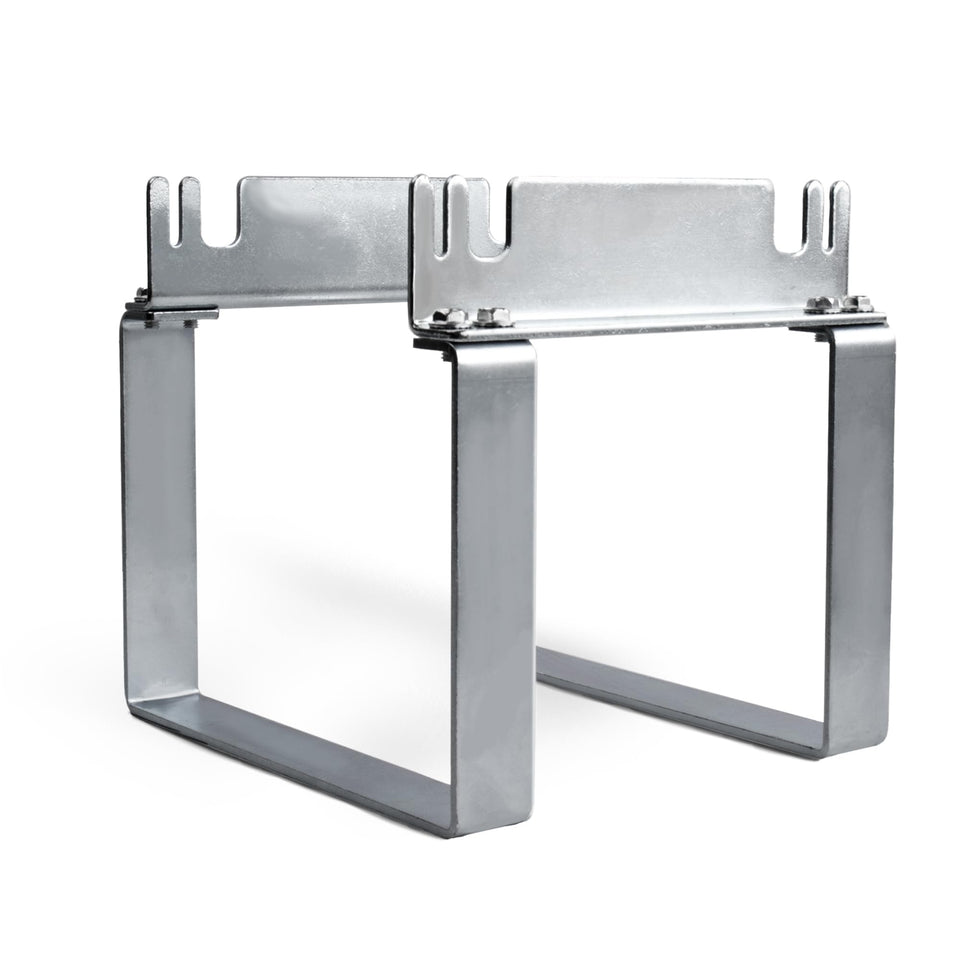 POlAFLEX mole trap releaser handle for safe foot release and quick resets.