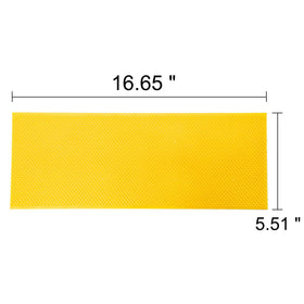Medium-frame size foundation compatible with 5-5/8 inch beehives, sturdy and deformation resistant.