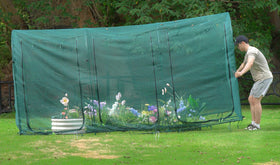 Porayhut portable crop cage weighs about 16 pounds.