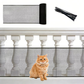 PotatoLife plastic mesh fence on balcony provides safe barrier with airflow.