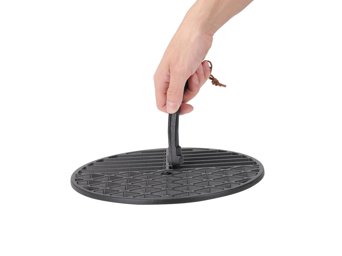 ppztkk Cast Iron Grill Lifter with leather rope for easy hanging outdoors
