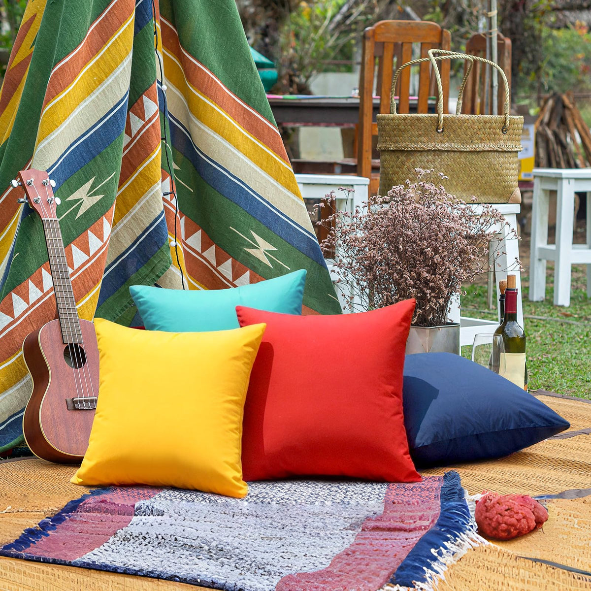 Premillow 18x18 inch cover navy cut for cushions.