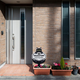 Primo Lines Cat silhouette yard sign attracts attention while communicating boundaries.