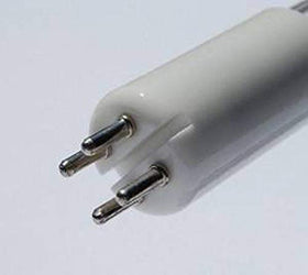 Pro Lights PondMaster UV bulb packaging confirms OEM-compatible replacement quality.