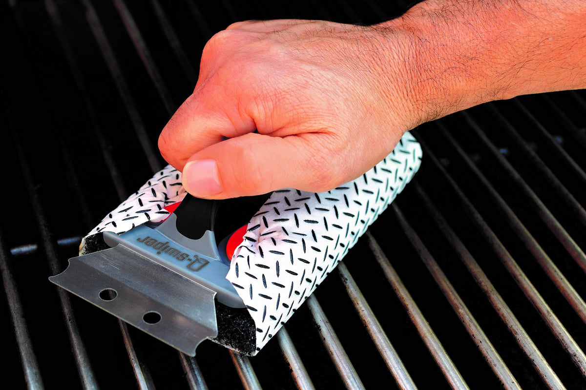 Proud Grill Q-Swiper stainless steel scraper removes burnt-on residue from grates.