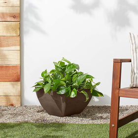 PSW Pot Collection square planter wipe-clean surface for easy maintenance.