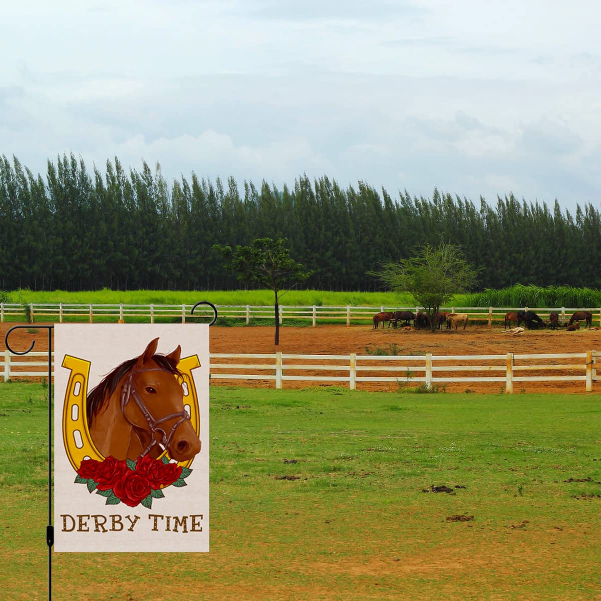 Pudodo Derby Time garden flag linen material feels rustic and durable for seasonal display.
