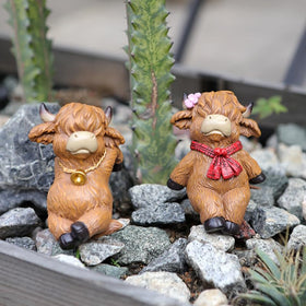 Pujipu Highland Cow garden decoration brightens patios and yards