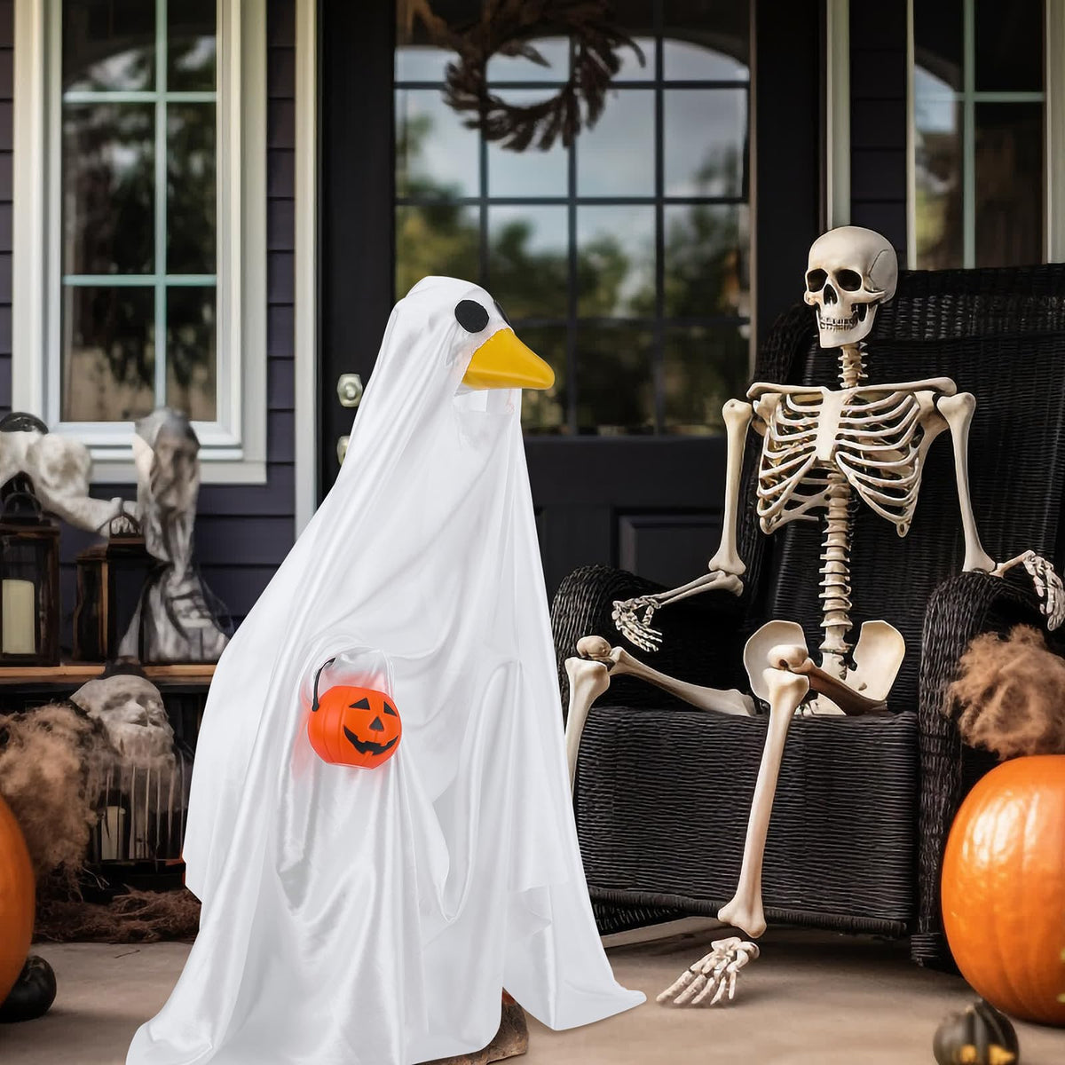 PullCrease weather-resistant goose costume withstands sun, wind, rain