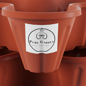 Pure Garden water reservoirs and drainage holes enable easy watering.