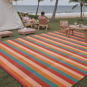 PureCozy outdoor rug waterproof weave closeup highlighting durable fibers.