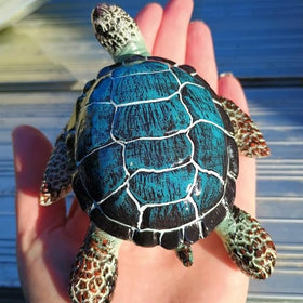 Purple Star sea turtle figurine enhances micro gardens with a seaside-inspired accent.