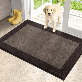 PURRUGS dirt-trapping door mat front view; captures mud and moisture