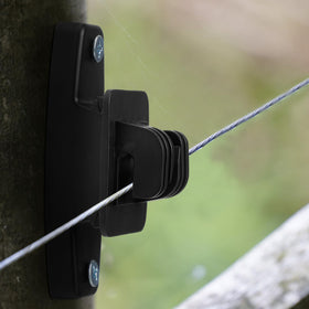 Pushglossy polywire-compatible insulator fits various wire types and posts.