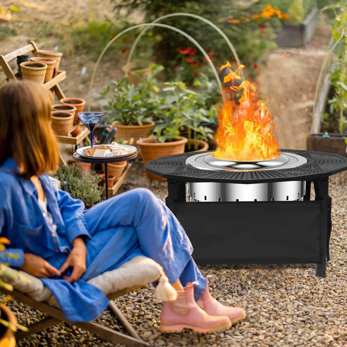Puzau safe-play near firepit for family evenings