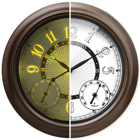 Pytha Sight illuminated outdoor clock front view with easy readability and brightness