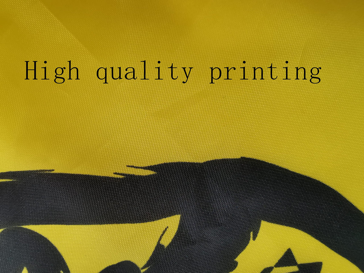 PZACHUGY Outdoor or indoor display, this flag pairs with porches, walls, and fences.