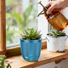 QCQHDU self-watering pot inner pot with drainage holes supports healthy roots.