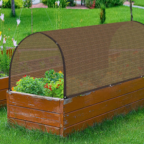 QHAIYYBF shade blocks rain and dust for outdoor equipment and gear.