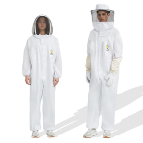 QHZHANG bee suit front view highlights sturdy fabric for safe hive work
