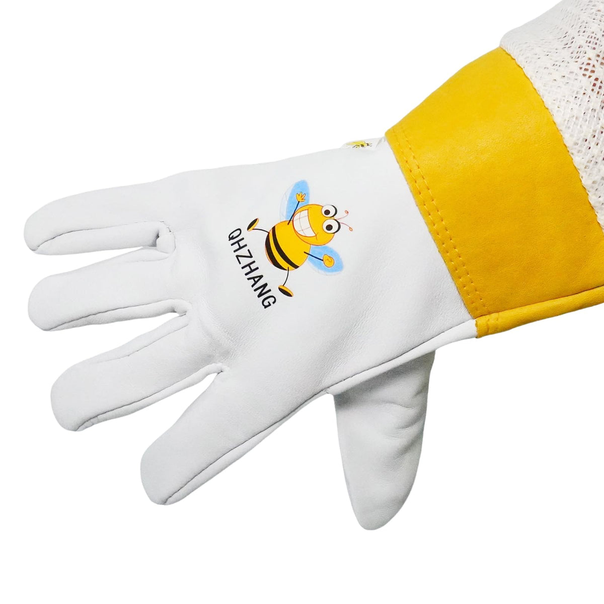 QHZHANG 3-layer sleeve improves protection while remaining breathable during tasks.