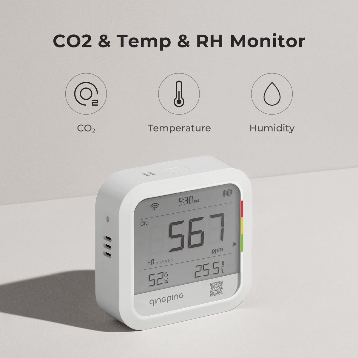 Qingping device display showing temperature and humidity in real time.