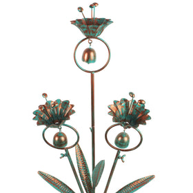 Qipade Calla Lily garden stake with bells adds ambient chime to outdoor spaces.
