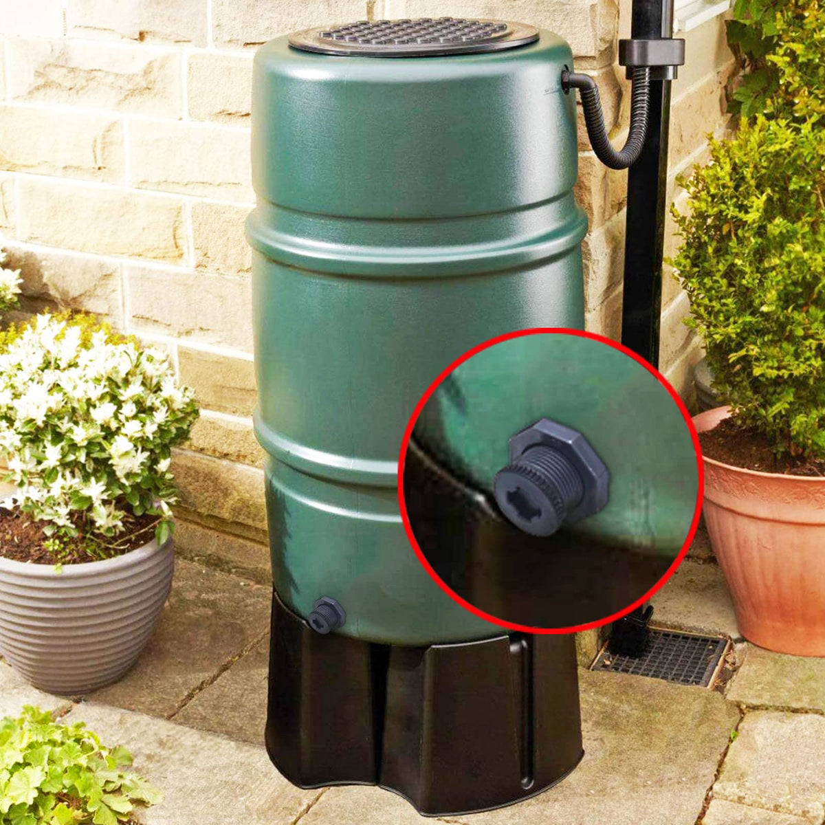 Qitdathn 3/4in bulkhead adapter shows durable PVC design