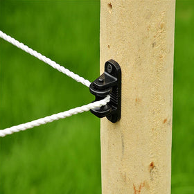 QMARK 20-pack insulators 06 reduces fence setup time